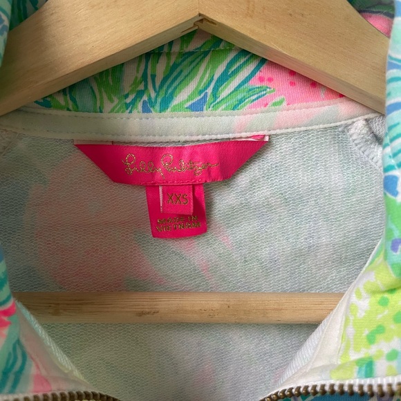 Lilly Pulitzer- XS Skipper Popover, only worn once! - Picture 2 of 2